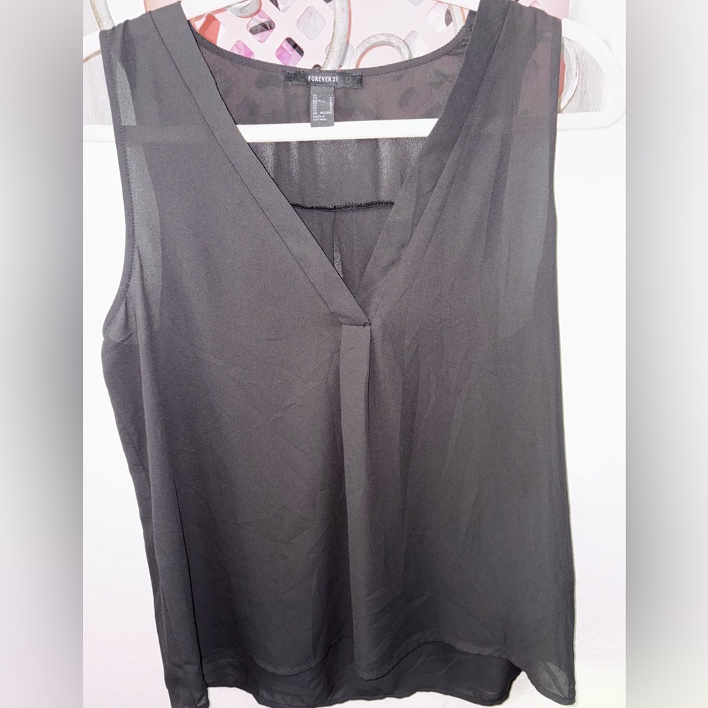 Forever 21 Black V-Neck Blouse